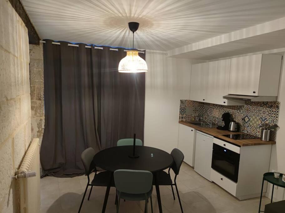 Studio De Charme, Au Calme Dans Le Vieux Chaumont Chaumont  Esterno foto